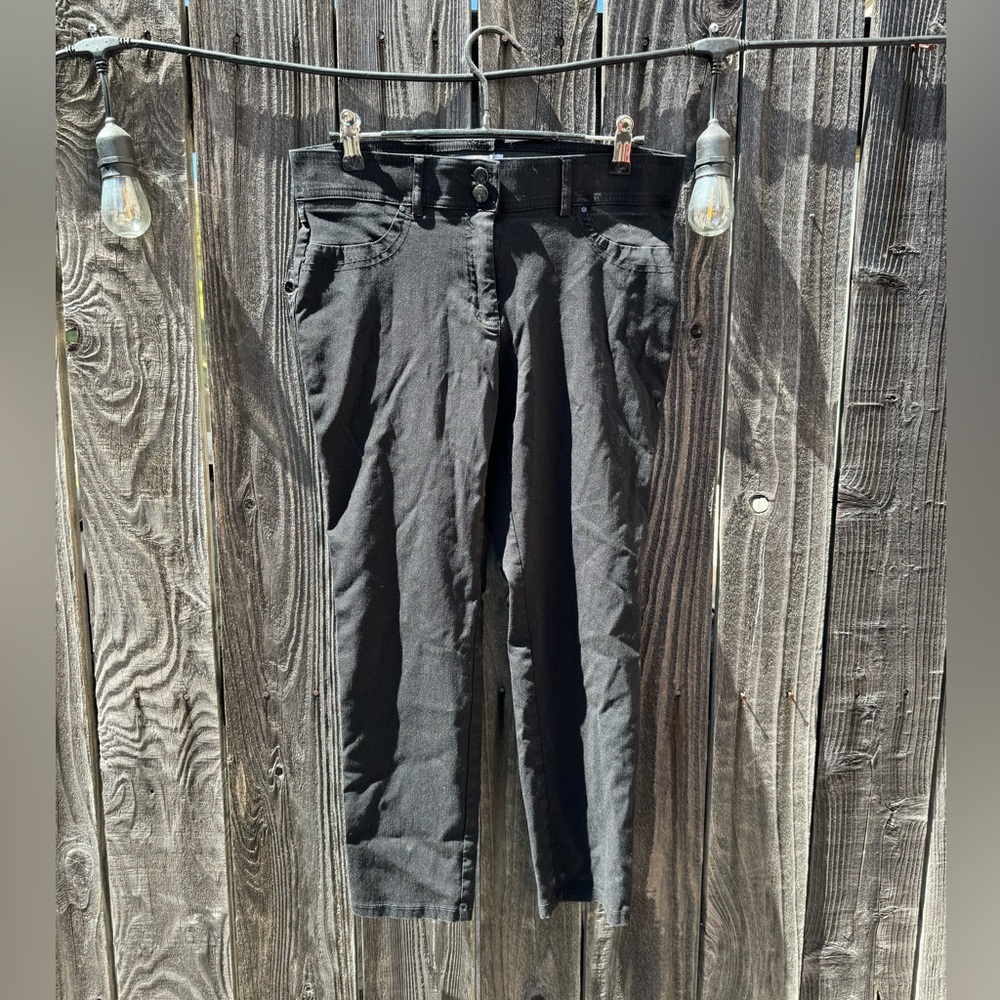 89th and Madison Black Slim Fit Slacks Dress Pants Size 6 Petite 25” inseam